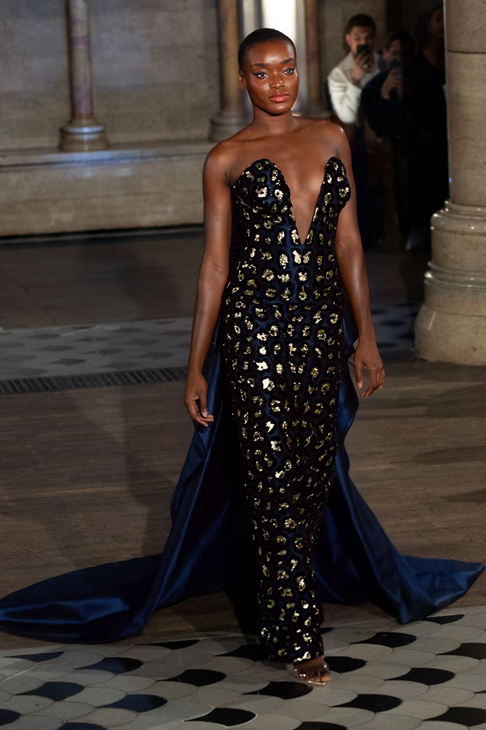 Lena Erziak collection